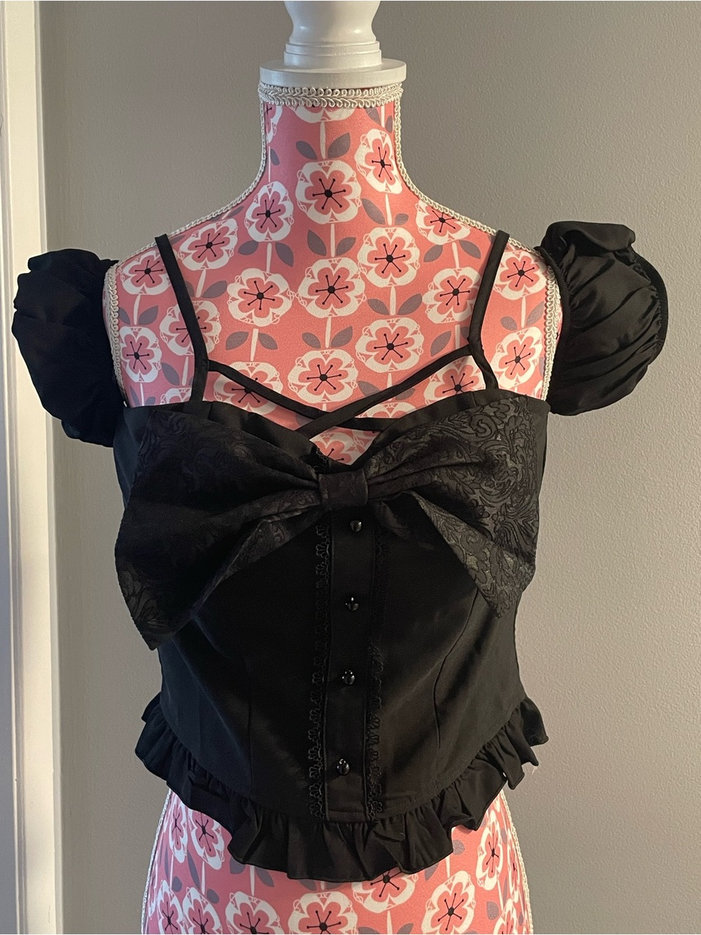 Black Puff-Sleeve Bow-Front Crop Blouse
